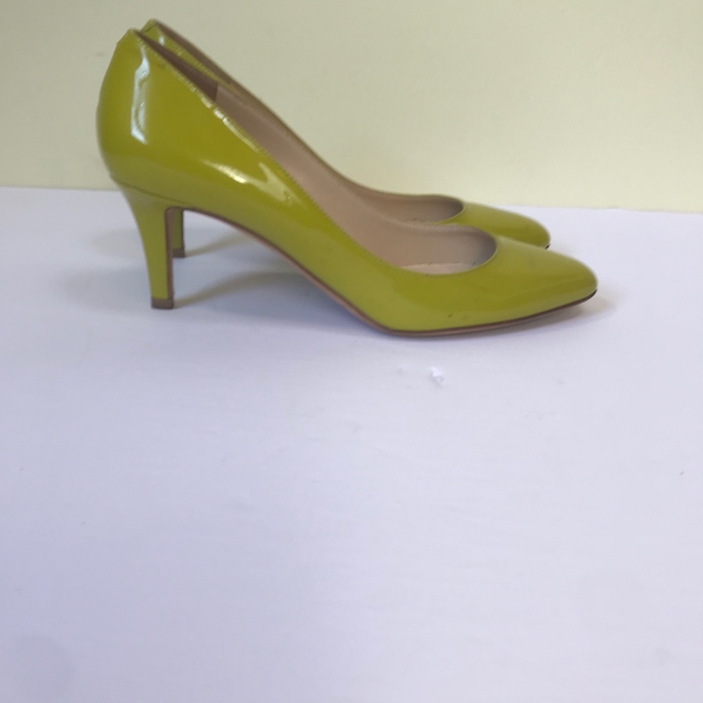 immy Choo Leather Patent Pumps Heels Shoes Almond Toe Chartreuse Green Slides - Picture 3 of 14